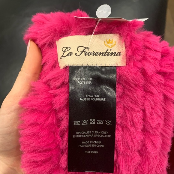 New La Fiorentina Infinity Scarf Faux Fur Fuchsia Pink - Picture 4 of 4